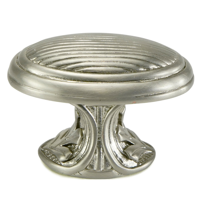 CAMBRIDGE KNOB IN PLATE, Satin Nickel 