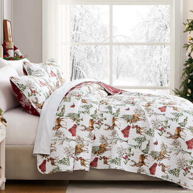 Southshore Fine Linens White Christmas Reversible Quilt Set, 100 GSM Double-Brushed Microfiber Holiday Bedding, 1 Quilt and 2 Pillow Shams, Full / Queen