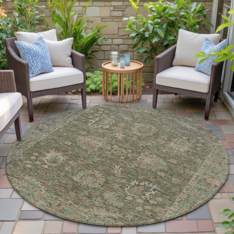 Tapis olive intérieur / extérieur lavable à la machine Xhevrie, Rond 8 pi