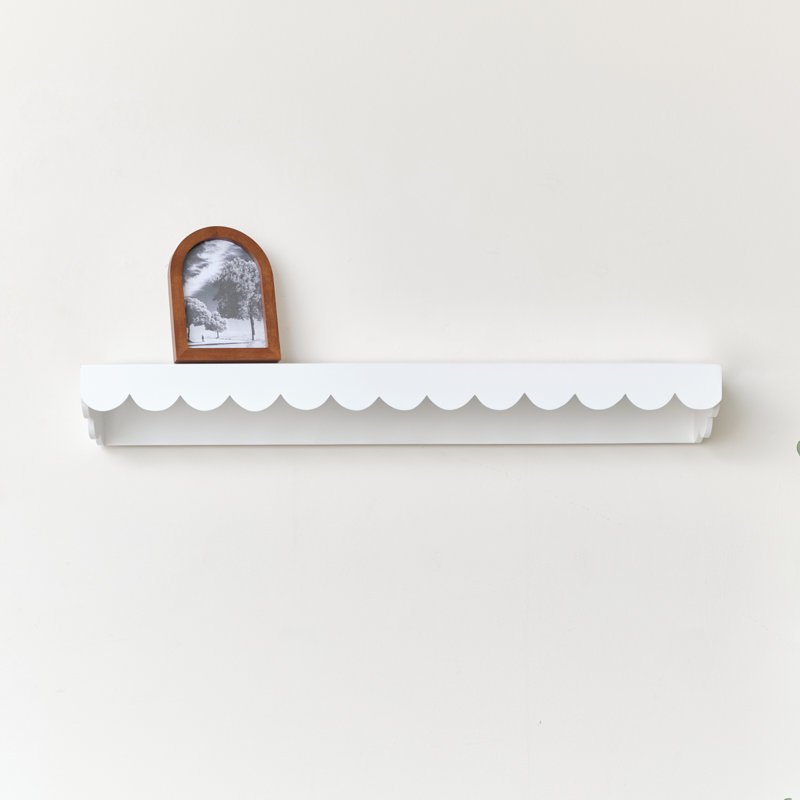 White Scalloped Wall Storage Shelf, 10cm H x 90cm W x 16cm D