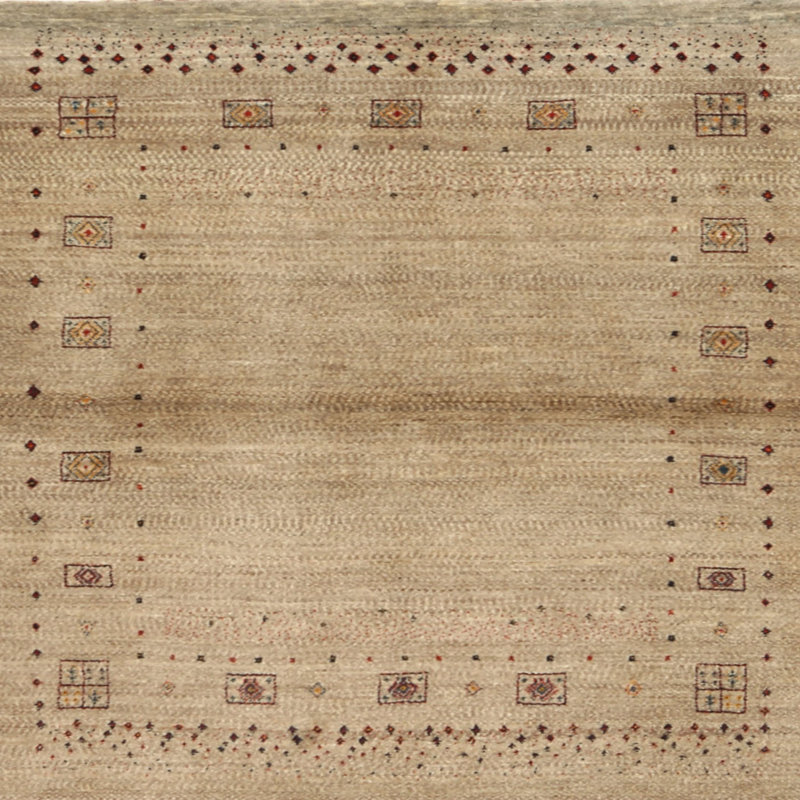 Tapis brun, Carré 7 pi