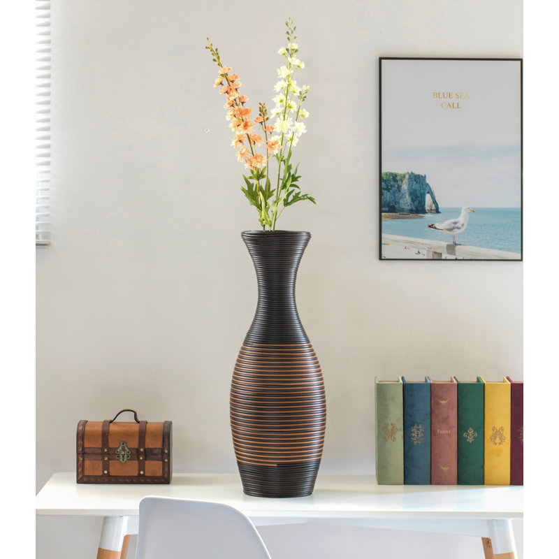 Alburnett Wood Table Vase