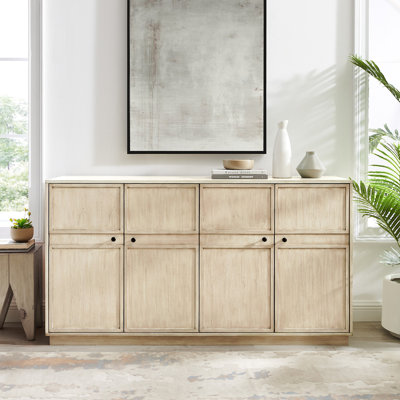Buffet classique à 4 portes avec cadre