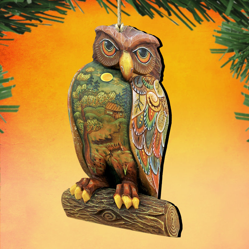 Ornement en bois de forme suspendue ave hibou