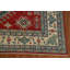 Tapis rouge à motif oriental Kazak