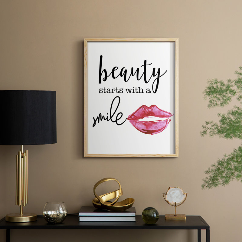 La beauté commence avec un sourire, reproduction encadrée - bois massif, Naturel, H 15 po x l 12 po