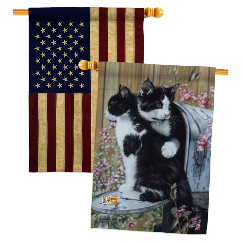 Drapeau de maison 40 x 28 po Tuxedo