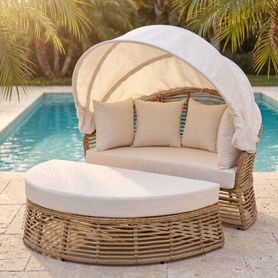 53" Width Outdoor Patio Rattan Round Daybed with Retractable Canopy