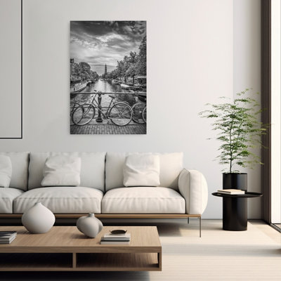 Amsterdam, pont de bicyclette sur le canal, architecture contemporaine abstraite, impression d'art mural