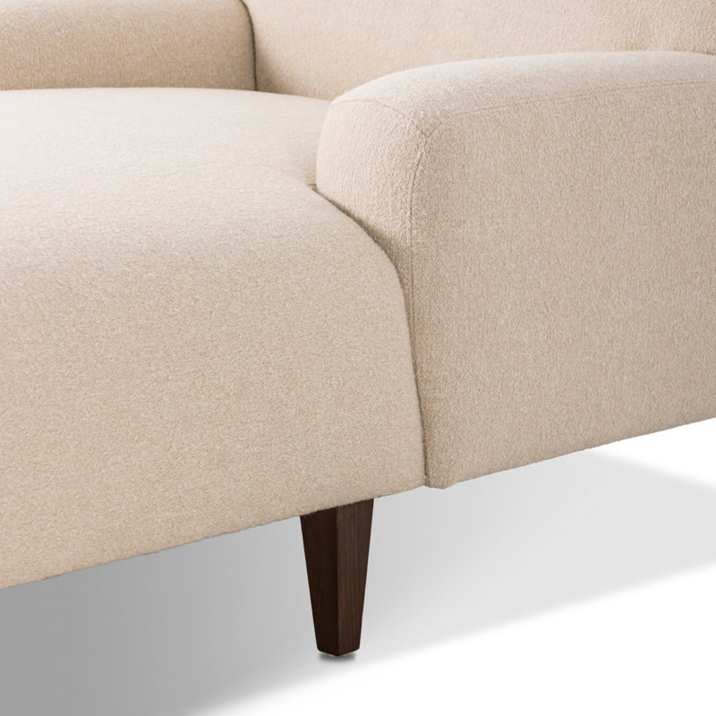Kent Chaise Lounge, Crete Sand Polypropylene/Olefin