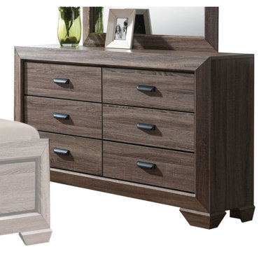 17'' W 6 - Drawer Dresser
