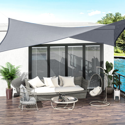 Pare-soleil 13 pi x 20 pi gris Protège contre. Pour les espaces extérieurs. Patio, terrasse, cour. Avec et corde gris Matériau, résistance. Pour les accessoires de fixation, les outils et