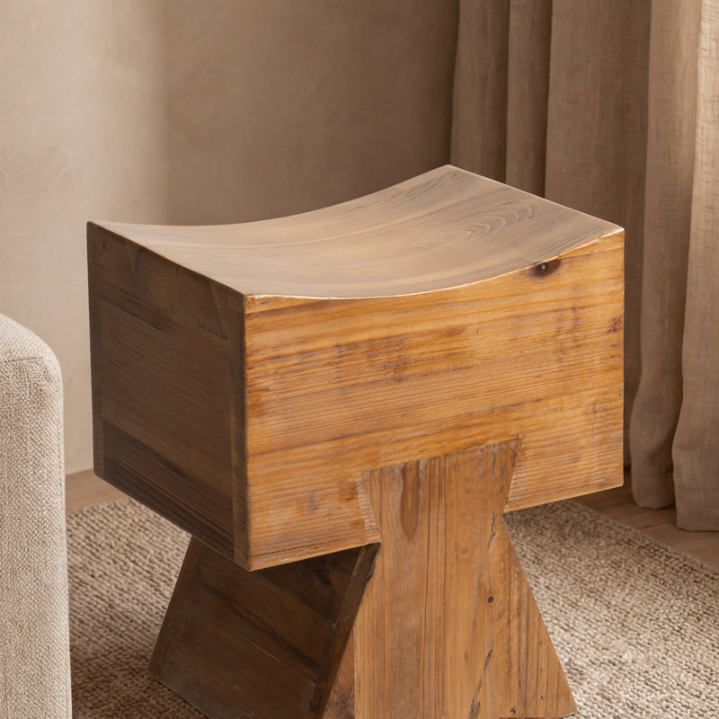 Repose-pieds sculpté en bois récupéré Nico