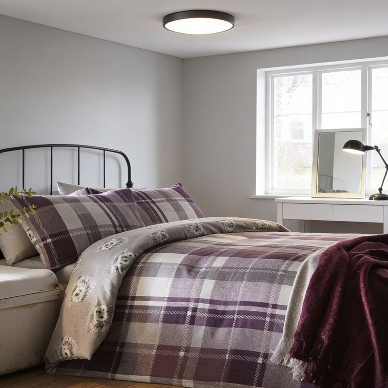 Geometric Duvet Cover Set, Kingsize Duvet Cover + 2 Pillowcases, Purple Checkered