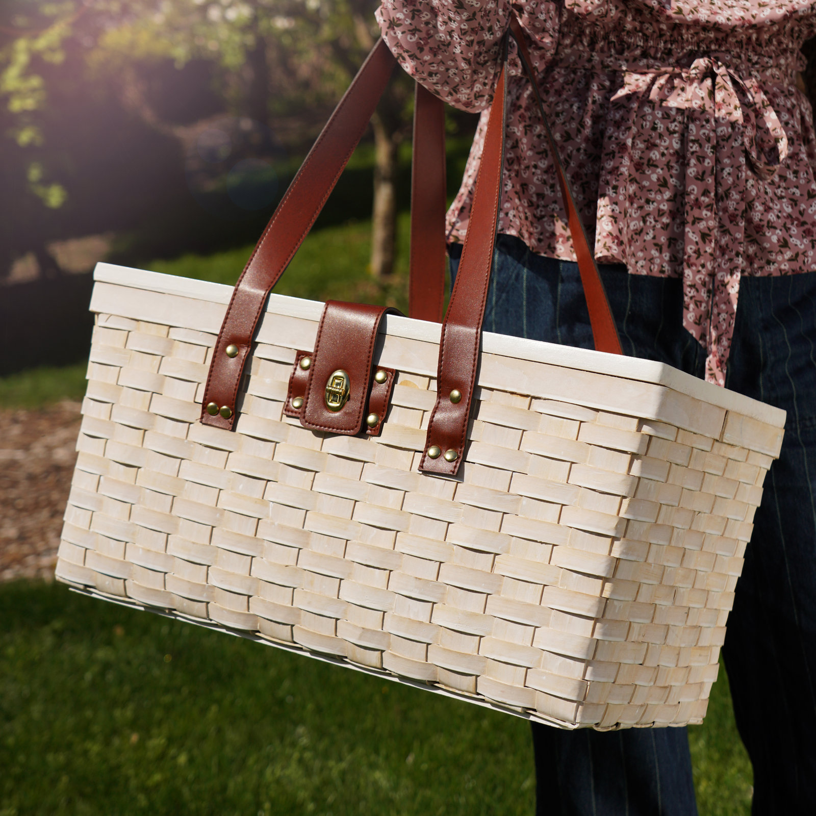 Tahoe Picnic Basket Set