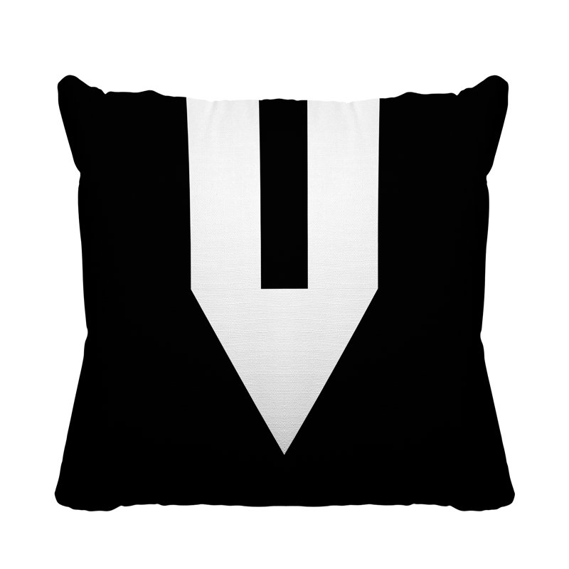 Coussin décoratif intérieur / extérieur en forme de V Sherman, L 19 po x H 19 po, Noir