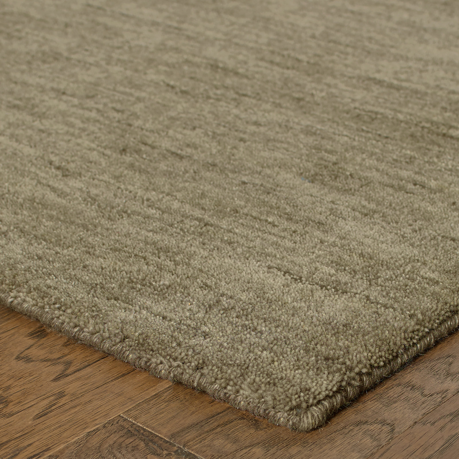 Nala Green Hand-Tufted Wool Rug, Runner 2'6" x 8'