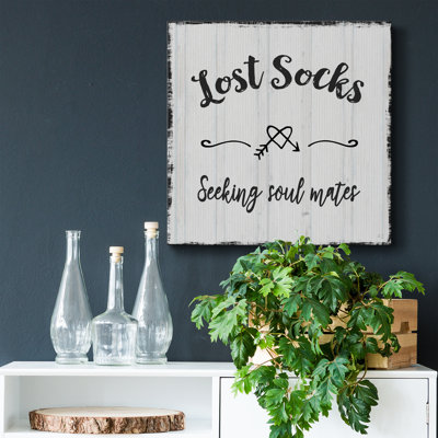 " Lost Socks "