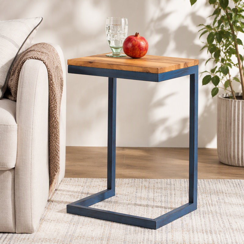 ACCENT TABLE-MEDIUM