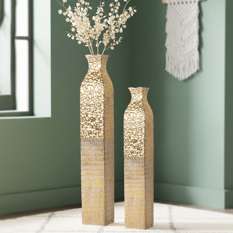 Vase de plancher en métal Amrith