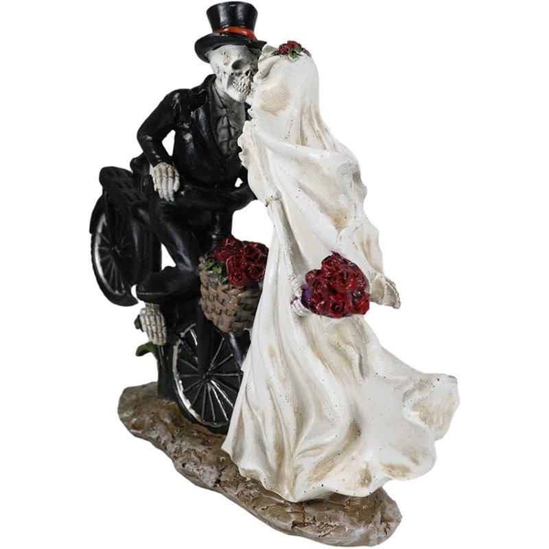 Bharkha, couple de mariés squelettes romantiques