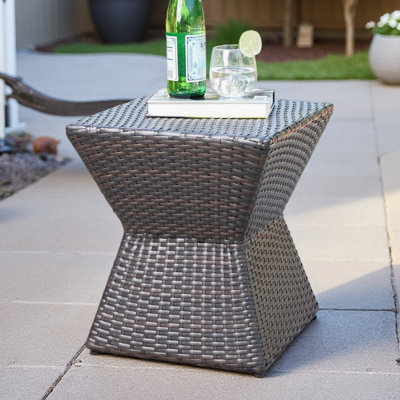 16 Outdoor Wicker End Table