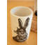 ENSEMBLE DE DEUX PLANTES DE LAPIN DE PÂTE DE CIMENT