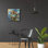 Art mural en verre «Iguana - Spirit Of Contenment» par Carol Cavalaris