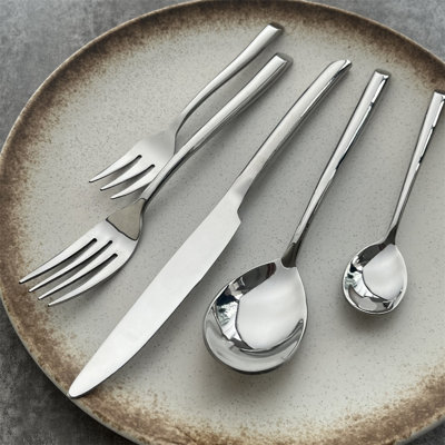 Ensemble de couverts 4 pièces en acier inoxydable avec couteau de table, fourchette, cuillère et couteau à steak en acier inoxydable
