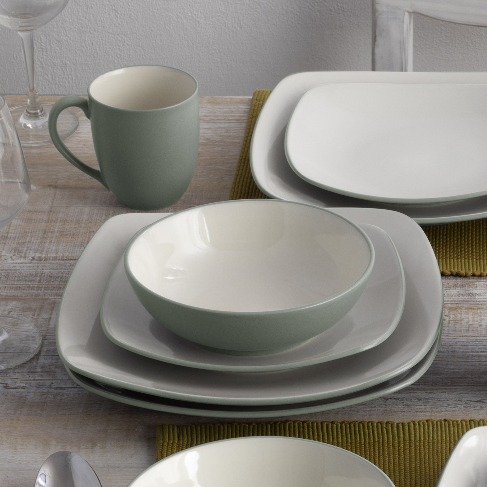 Colorwave 8" Salad Plate, Green