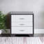 Table d'appoint blanche et noire