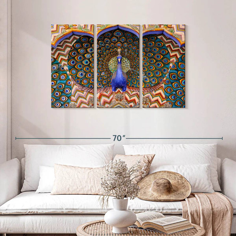 Lilie Pitam Niwas Chowk Peacock, 28" H x 45" W