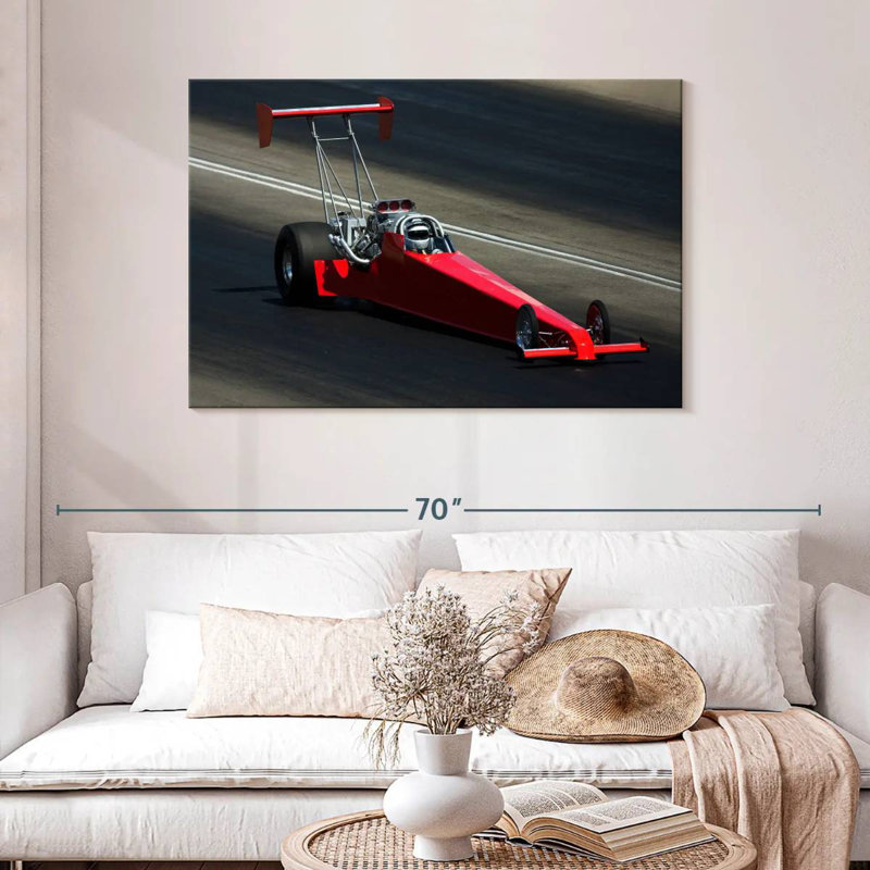 Voiture de course Mehar, H 30 po x l 45 po