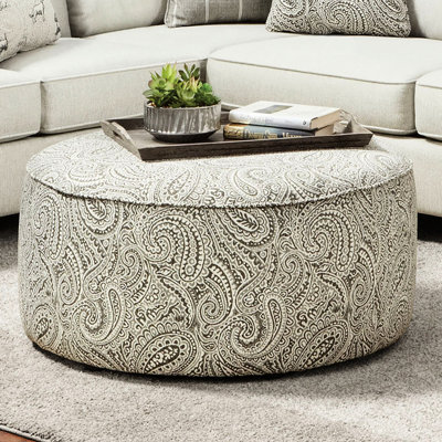 Revêtement rond de style transitionnel, multicolore en chenille et motif cachemire, garniture de passepoil avec garniture de motif, carré de 18 po de hauteur