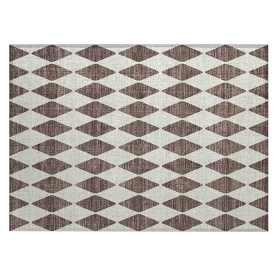 Loreen Washable Geometric Indoor / Outdoor Rug