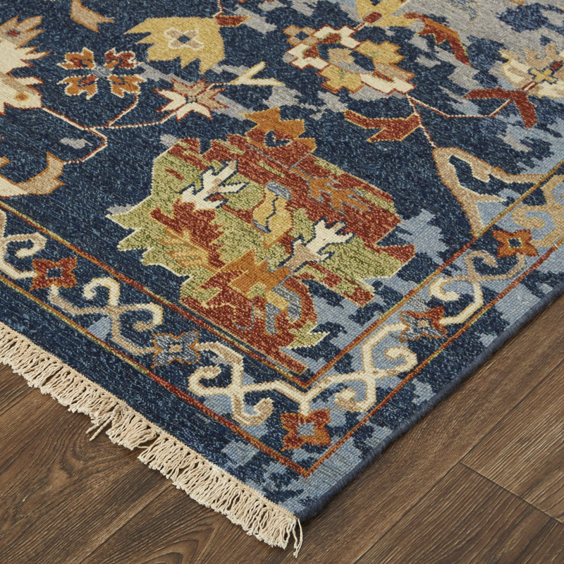 Leylan Wool Floral Area Rug, Rectangle 7'9" x 9'9"