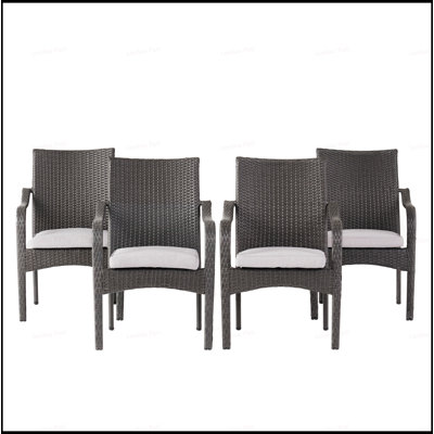 Chaise d'extérieur empilable en rotin PE avec structure en fer et coussins, ensemble de 4, osier