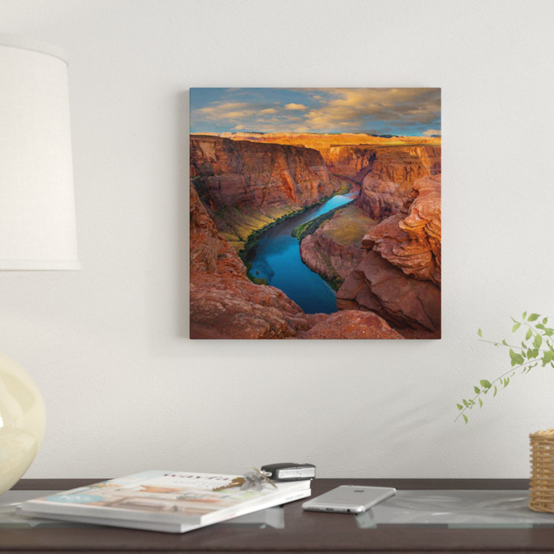 «River, H 26 po x l 26 po x P 1,5 po, Toile tendue, Pas de tapis