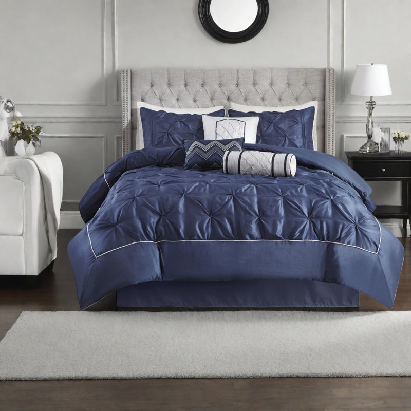 Elegant 7-piece Navy Bedding Sets, Polyester Tufted Design, Cal King Size