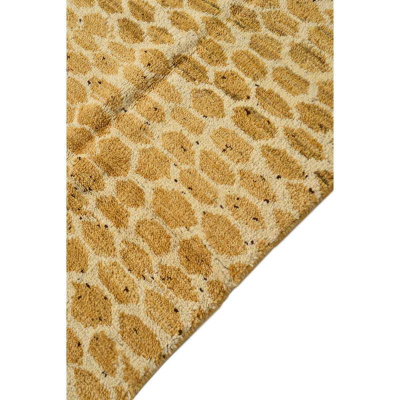 Iniguez Yellow Rug