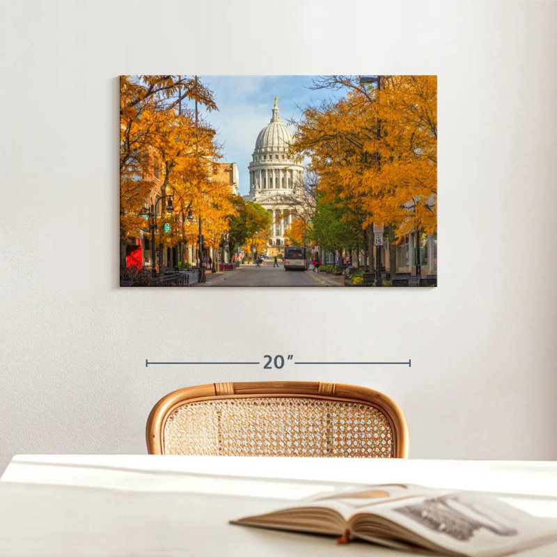 Nicci, Wisconsin State Capital en automne, H 16 po x l 24 po