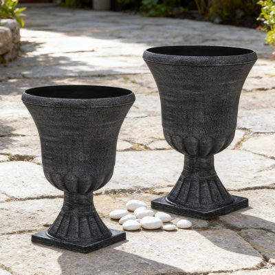 Ensemble de 2 grandes pots à fleurs en plastique avec finition antique classique, résistant aux intempéries pour une utilisation extérieure et intérieure, léger avec système de drainage d'ingénierie