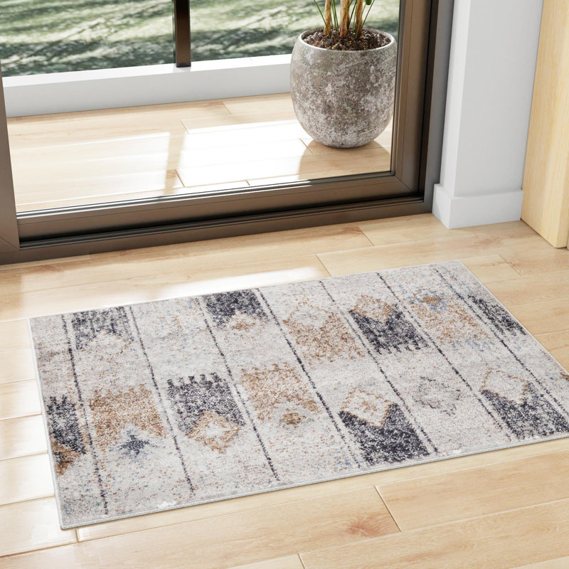 Perlita Geometric Indoor Rug, Rectangle 7'10" x 10'