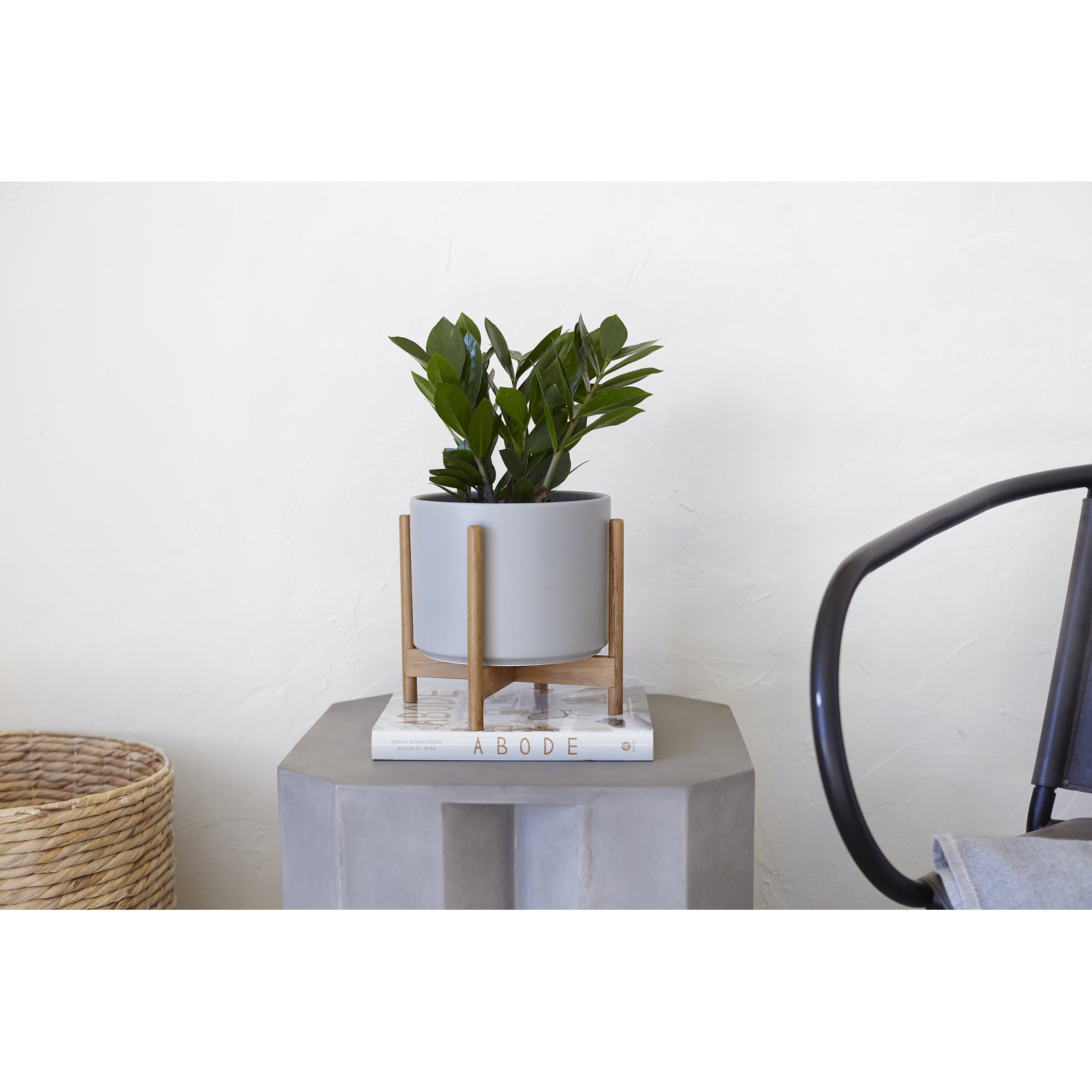 Riverside Handmade Ceramic Pot Planter, 8.75" H x 9.5" W x 9.5" D, Gray/Teak