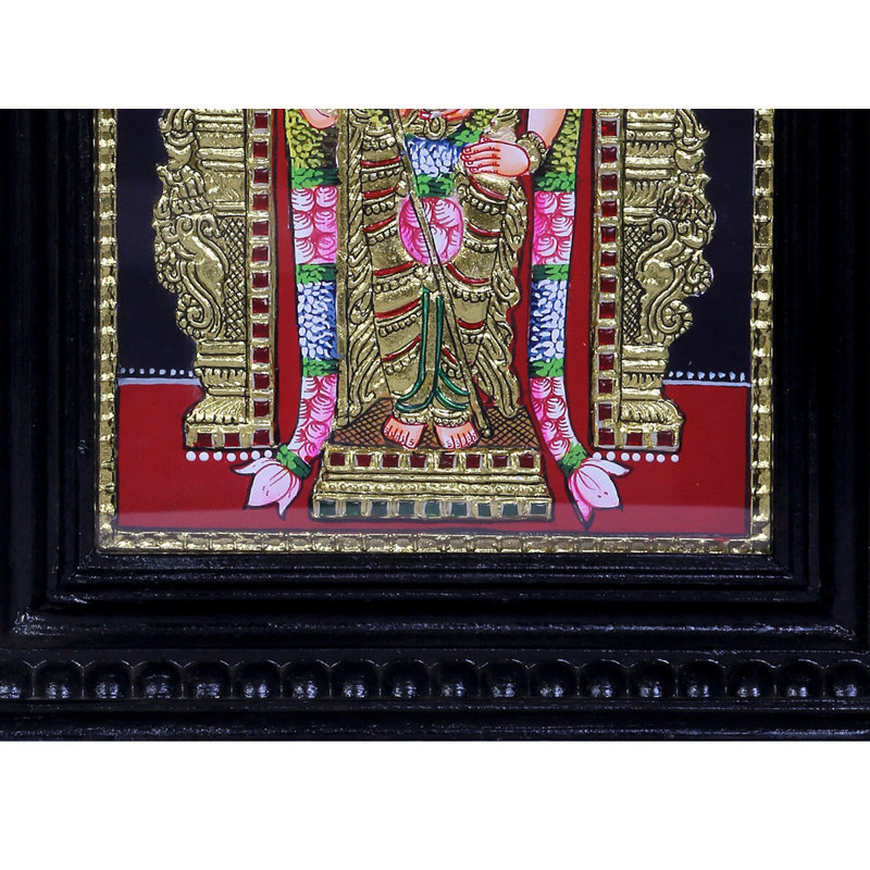 Karttikeya debout (Murugan) | Couleurs traditionnelles avec or 24 carats | Structure en bois de teck
