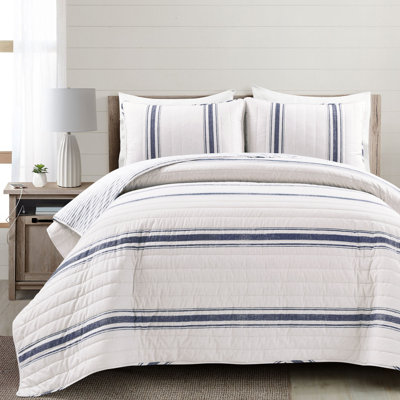 Gilroy Farmhouse Standard Cotton Reversible 3 Piece Quilt Set