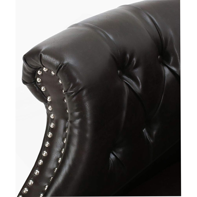 CHAISE CLUB