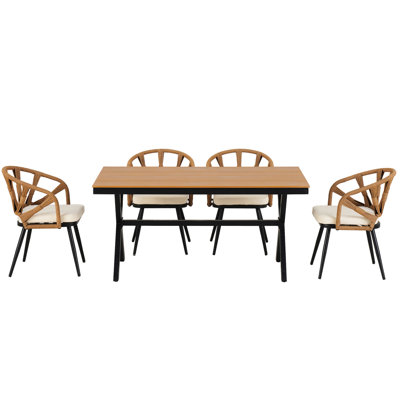 Modern Pe American With Plastic Wood Table For Outdoors Functional Outdoor Chairs And