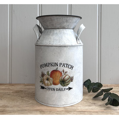 Warran Metal Statue Planter