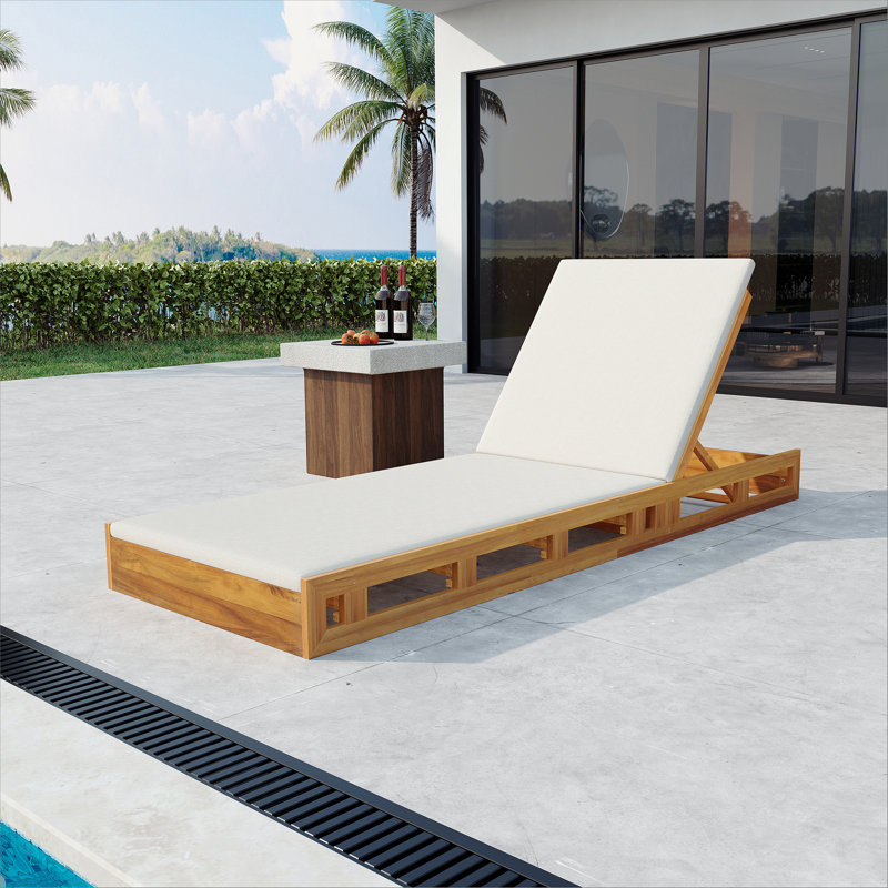 Ensemble de chaises longues en bois d'acacia avec coussins de salon résistants à l'eau (crème et 2 pouces d'épaisseur) - assorti à la version gris foncé / noix de coco disponible